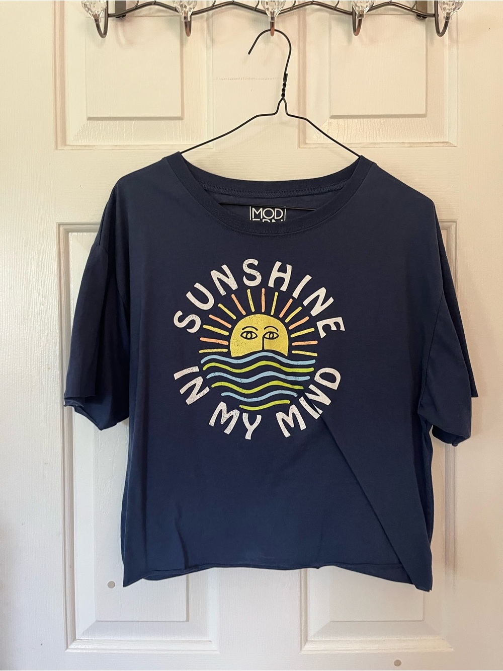 Sunshine cropped tee